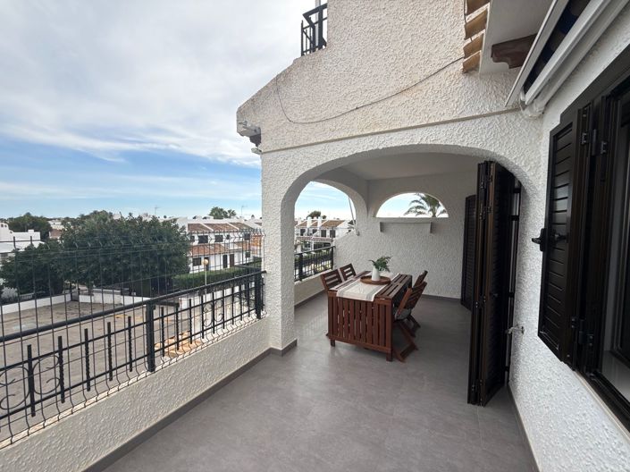 Image No.1-2 Bed Apartment for sale