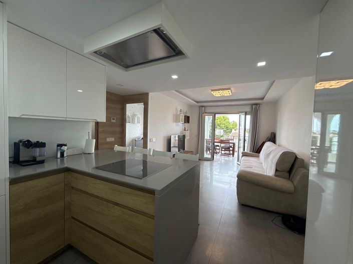 Image No.6-2 Bed Apartment for sale