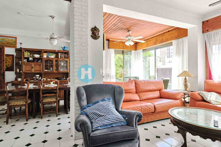 Image No.10-4 Bed Villa for sale