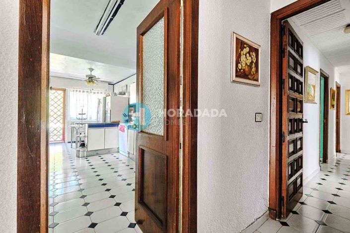 Image No.11-4 Bed Villa for sale