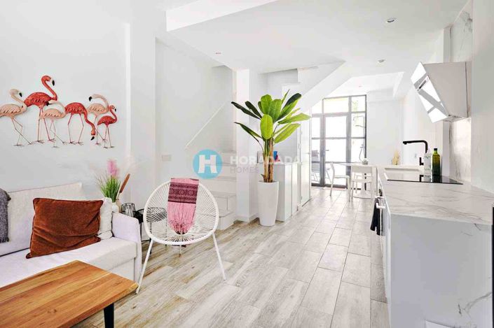 Image No.1-2 Bed Townhouse for sale