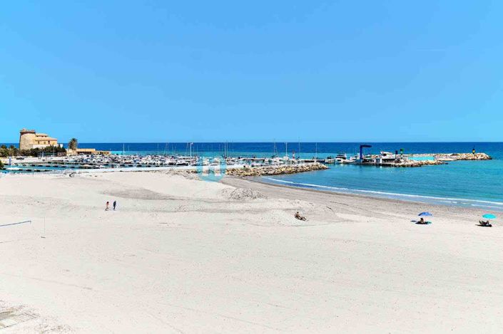 Image No.34-2 Bed Townhouse for sale