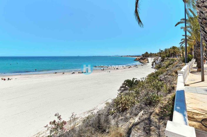 Image No.35-2 Bed Townhouse for sale