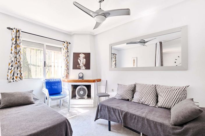 Image No.4-2 Bed Villa for sale