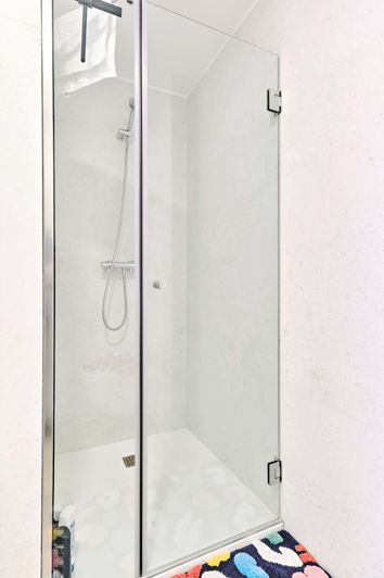 Image No.21-3 Bed Apartment for sale