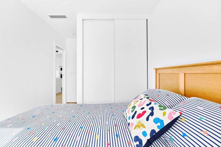 Image No.24-3 Bed Apartment for sale