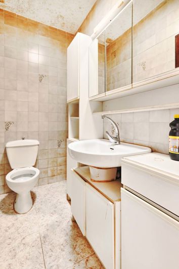 Image No.17-3 Bed Townhouse for sale