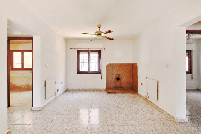 Image No.3-3 Bed Townhouse for sale