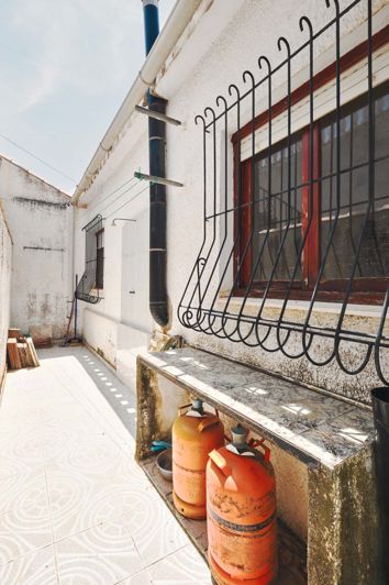 Image No.26-3 Bed Townhouse for sale