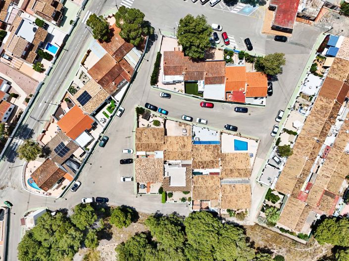 Image No.37-3 Bed Townhouse for sale