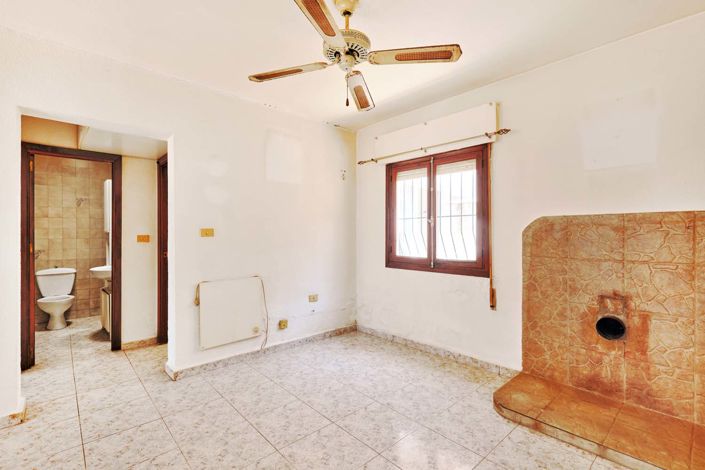 Image No.9-3 Bed Townhouse for sale