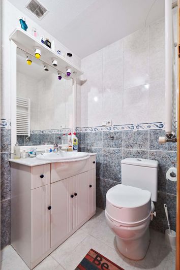 Image No.35-5 Bed Townhouse for sale