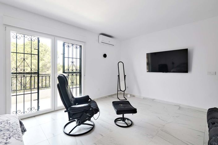 Image No.16-6 Bed Villa for sale