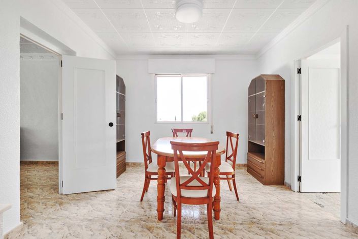 Image No.33-6 Bed Villa for sale