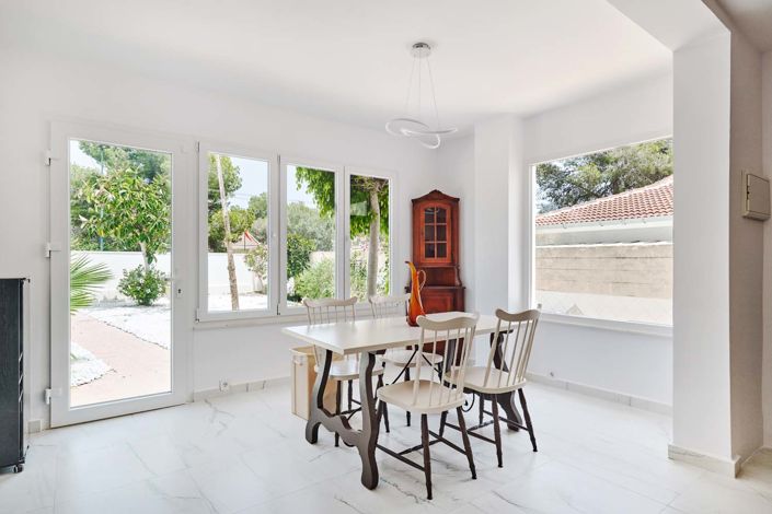 Image No.6-6 Bed Villa for sale