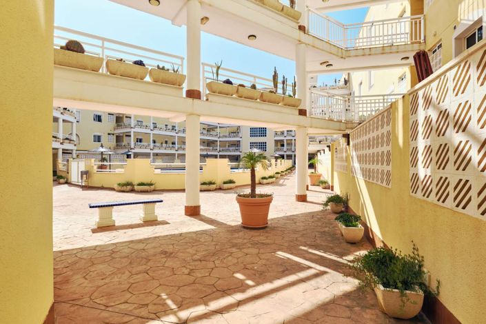 Image No.39-3 Bed Apartment for sale