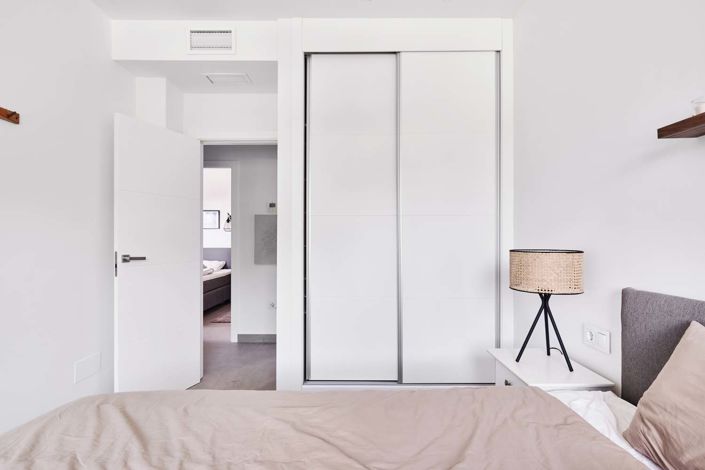 Image No.37-3 Bed Semi-Detached for sale