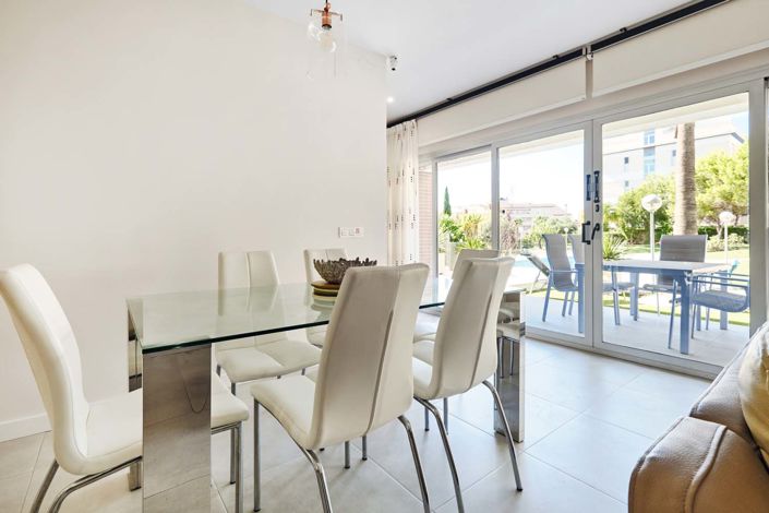 Image No.9-3 Bed Apartment for sale