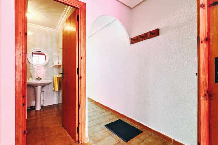 Image No.22-3 Bed Townhouse for sale