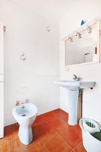 Image No.37-3 Bed Townhouse for sale