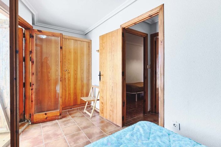 Image No.39-3 Bed Townhouse for sale