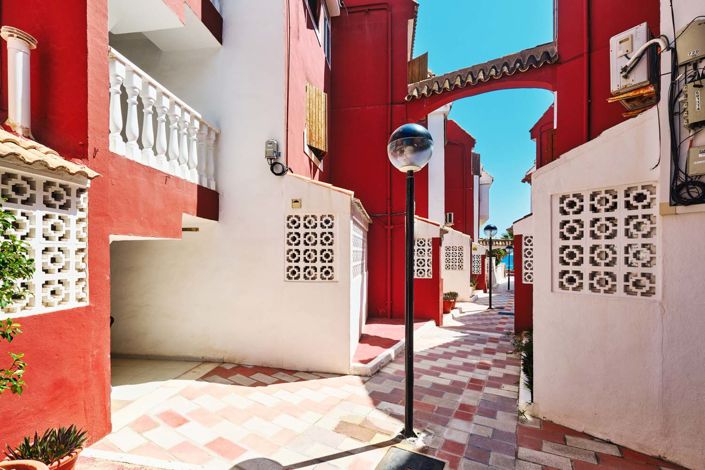 Image No.9-3 Bed Townhouse for sale