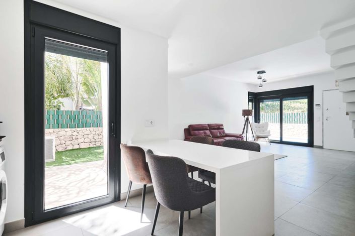 Image No.10-3 Bed Semi-Detached for sale