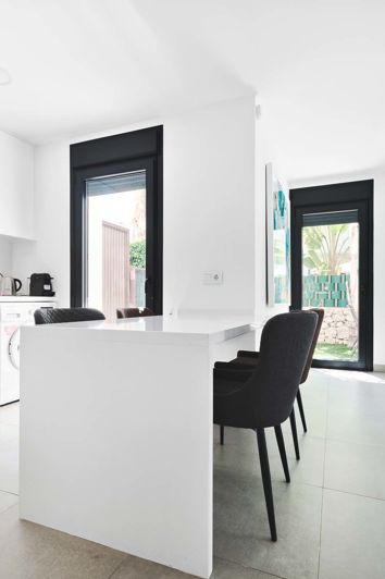 Image No.11-3 Bed Semi-Detached for sale