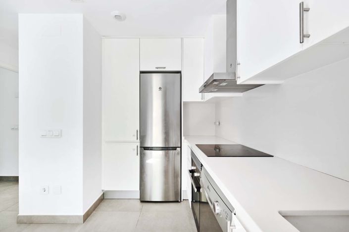 Image No.12-3 Bed Semi-Detached for sale