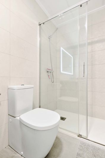 Image No.15-3 Bed Semi-Detached for sale