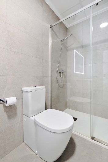 Image No.22-3 Bed Semi-Detached for sale