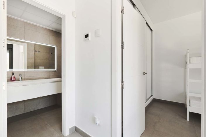 Image No.25-3 Bed Semi-Detached for sale