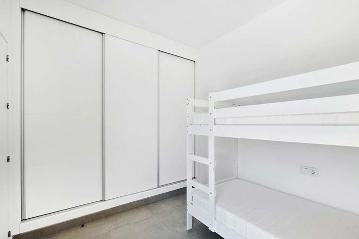 Image No.31-3 Bed Semi-Detached for sale