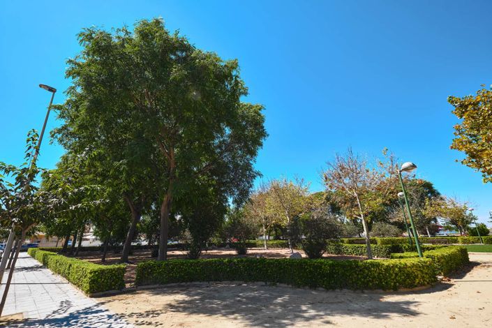 Image No.45-3 Bed Semi-Detached for sale