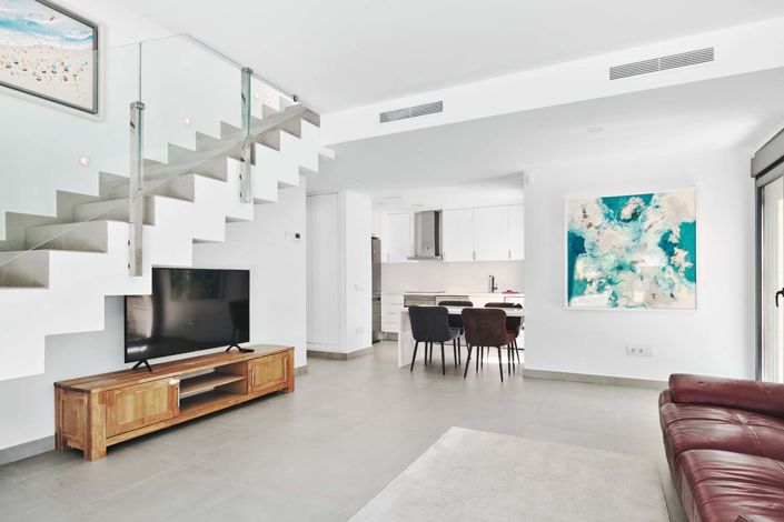 Image No.6-3 Bed Semi-Detached for sale