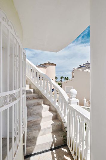 Image No.35-4 Bed Villa for sale