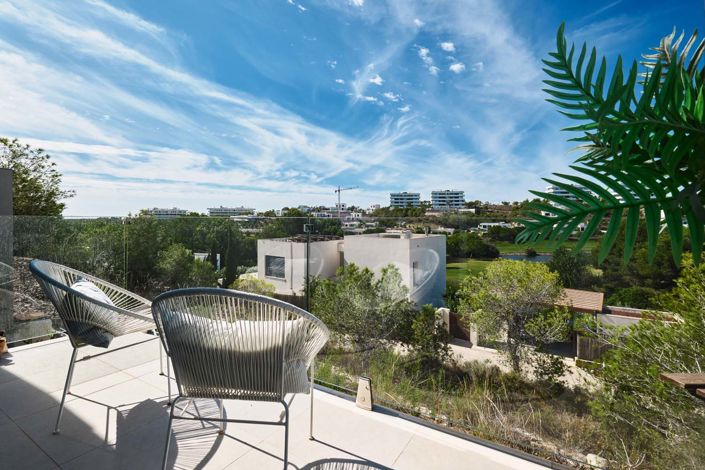 Image No.45-3 Bed Villa for sale