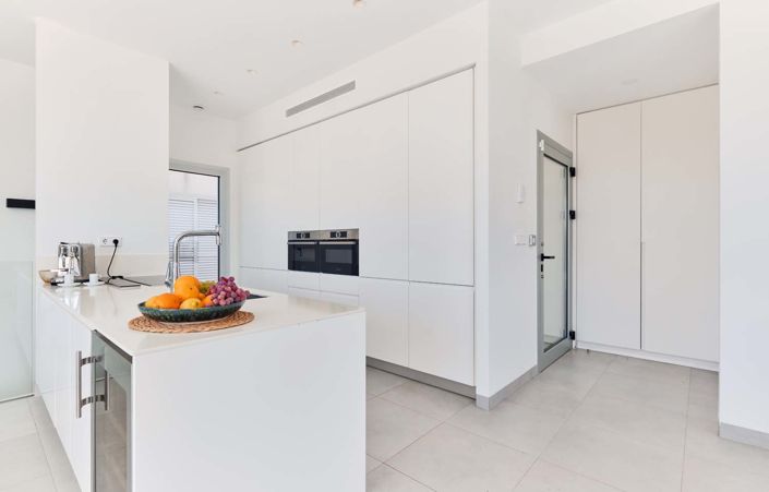 Image No.9-3 Bed Villa for sale