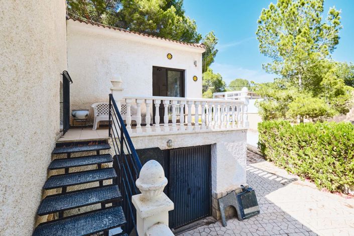 Image No.22-3 Bed Villa for sale