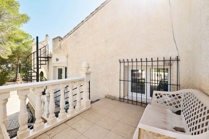 Image No.23-3 Bed Villa for sale