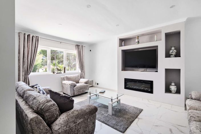 Image No.5-3 Bed Villa for sale