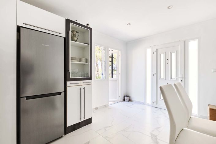 Image No.8-3 Bed Villa for sale