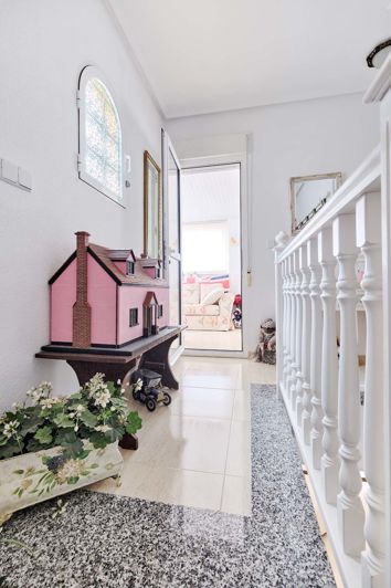 Image No.23-3 Bed Villa for sale