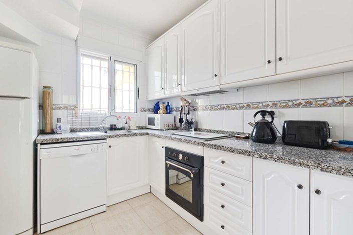 Image No.6-3 Bed Villa for sale