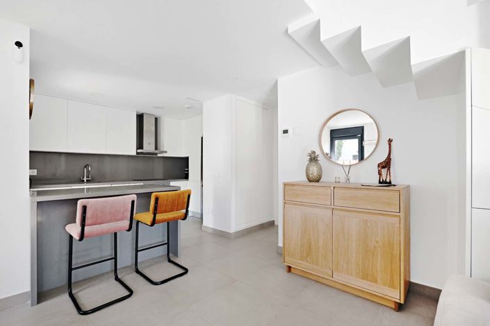 Image No.18-3 Bed Semi-Detached for sale