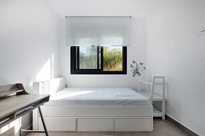 Image No.37-3 Bed Semi-Detached for sale