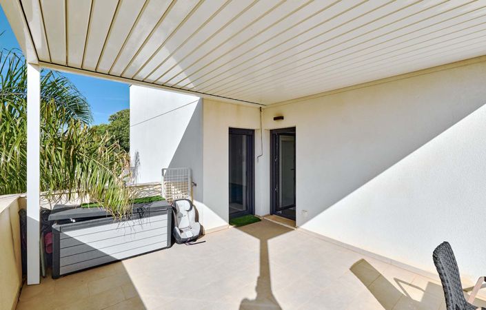 Image No.39-3 Bed Semi-Detached for sale