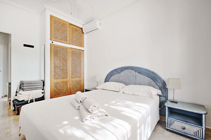 Image No.35-4 Bed Villa for sale