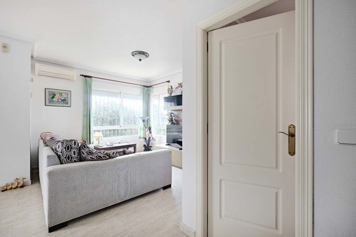 Image No.11-3 Bed Villa for sale