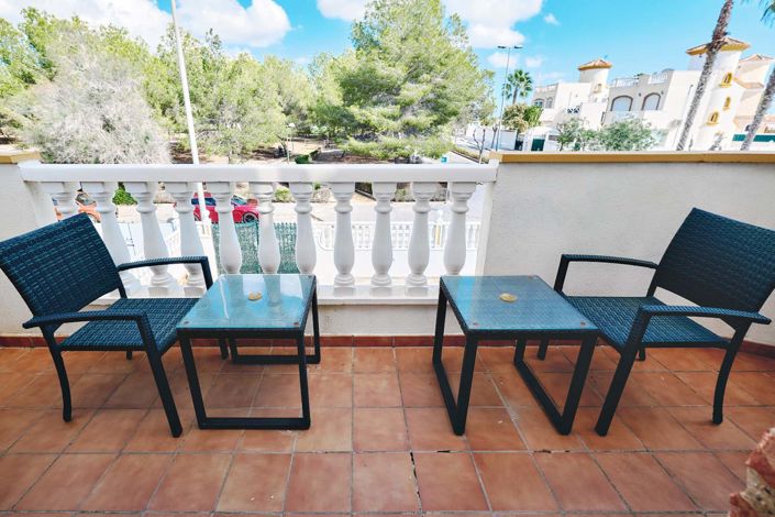 Image No.19-3 Bed Villa for sale